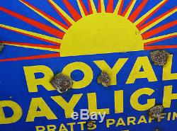 Royal daylight lamp oil pratts enamel sign mancave garage metal vintage retro