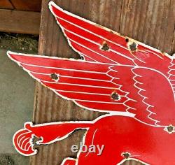 VINTAGE MOBIL MOBILGAS PEGASUS HORSE 29 x 18 PORCELAIN METAL GASOLINE OIL SIGN