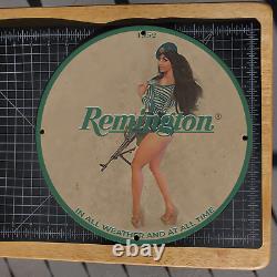 Vintage 1952 Remington Arms And Ammunition Company Porcelain Gas & Oil Sign