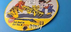 Vintage Daisy Toy Rifles Sign Porcelain Childrens Toy Gas Pump Plate Sign
