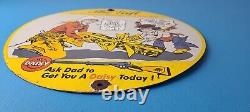 Vintage Daisy Toy Rifles Sign Porcelain Childrens Toy Gas Pump Plate Sign