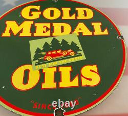 Vintage Gold Medal Motor Oil Porcelain Service Sign Gas Station Pump Plate