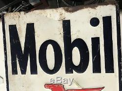 Vintage Mobil oil gas sign Porcelain great condition