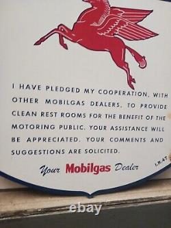 Vintage Mobilgas Dealer Pledge Mobil Gas Oil Porcelain Pump Plate Sign