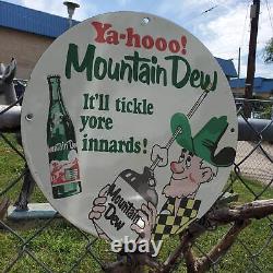 Vintage Mountain Dew Carbonated Soft Drink Bottle Porcelain Gas & Oil Pump Sign