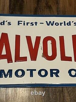 Vtg 1968 Valvoline Motor Oil Embossed Metal Sign 36 x 18 Gas & Oil Station