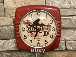 Vtg Telechron Mobil Oil Gargoyle Gas Station Motorcycle Advertising Wall Clock